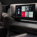 Audi Concept C Dashboard met 10,4-Inch Inklapbaar Touchscreen Display