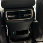 BYD Qin L DM-i 2026 Achter Klimaatregeling en USB-Oplaadpoorten