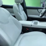 Changan Nevo Q05 Premium Voorstoelen met 8-Punts Massage en Ventilatiefuncties