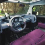 Dacia Hipster Concept Voorinterieur met Bankzitting en YouClip Montagepunten