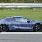 Denza Z Elektrische Supercar Zijprofiel - Circuit-Klaar Aerodynamisch Ontwerp