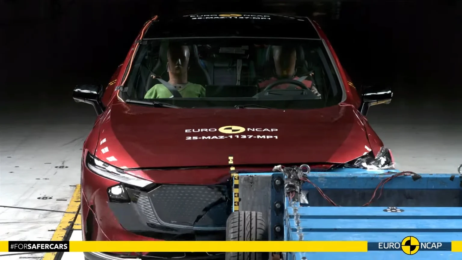 Euro NCAP-crash- en veiligheidstests van de MAZDA 6e 2025