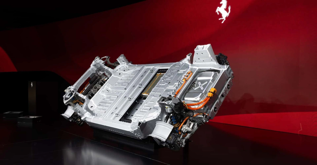 Ferrari Elettrica Compleet Chassis en 122 kWh Batterijpakket
