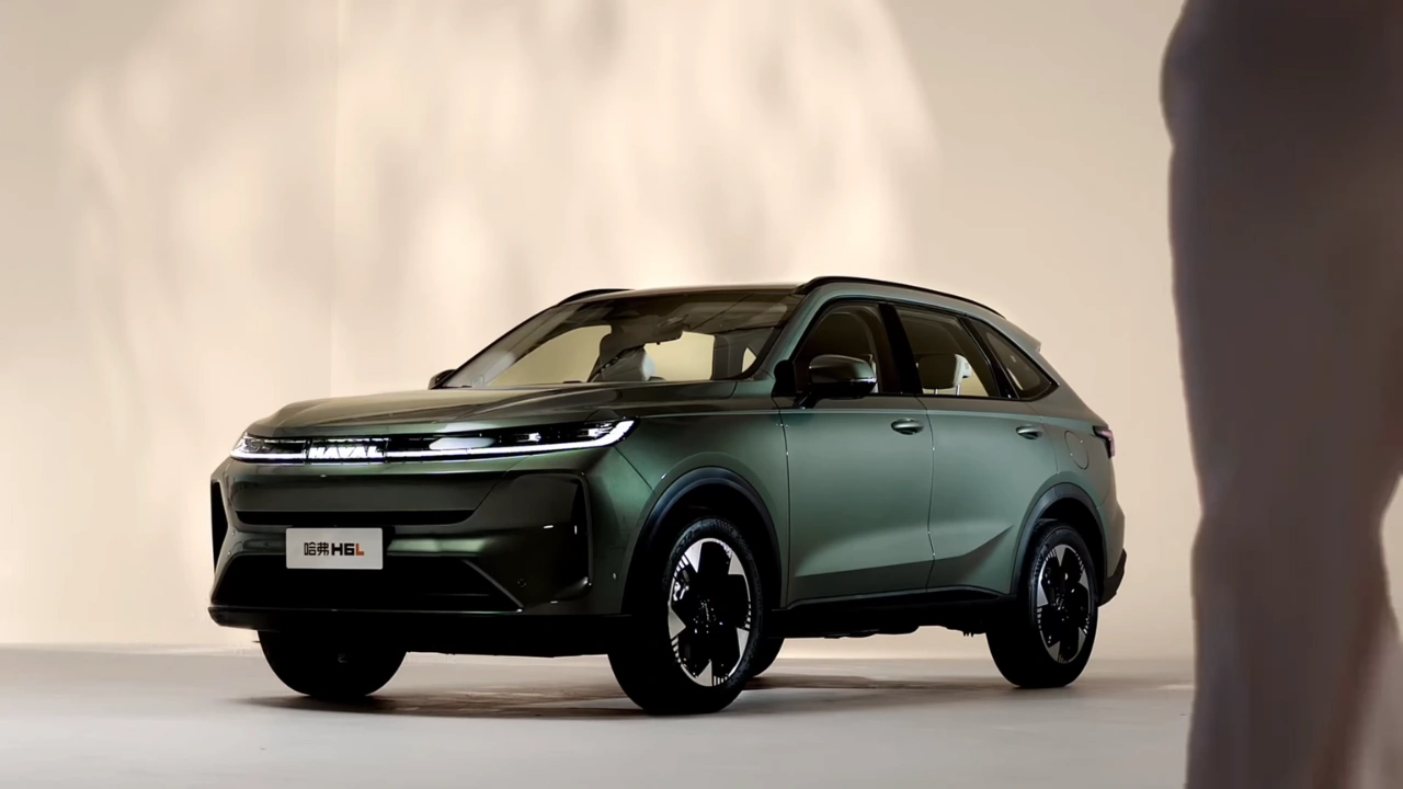 GWM Haval H6L Zijaanzicht - Afmetingen en Ontwerpdetails