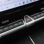 GWM Tank 400 PHEV 2026 Middenconsole Fysieke Klimaat en Rij Bediening