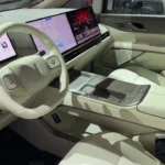 GWM Wey Gaoshan 7 Dashboard met 15,6-Inch Dubbel Scherm Opstelling