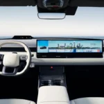 Hyundai EO Futuristisch Interieur met 27-Inch Geïntegreerd 4K-Display en Premium Cabine