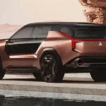 Mitsubishi Elevance Concept Achterkant Driekwart Profiel met Onderscheidende LED Achterlichten