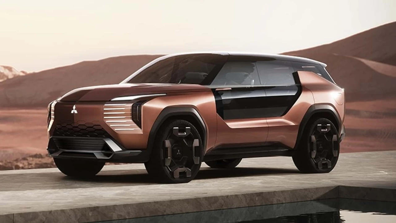 Mitsubishi Elevance Concept Voorkant Driekwart Aanzicht