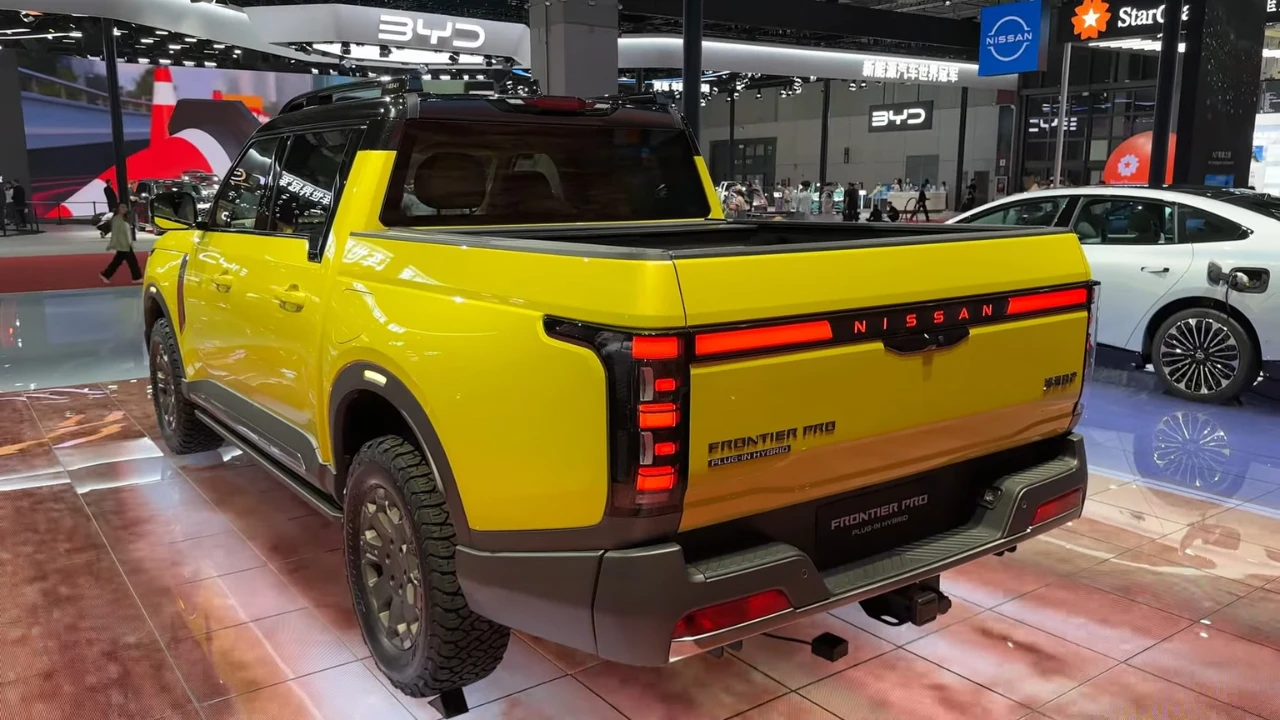 Nissan Frontier Pro PHEV Achterhoek - Geïntegreerde Ontwerpelementen