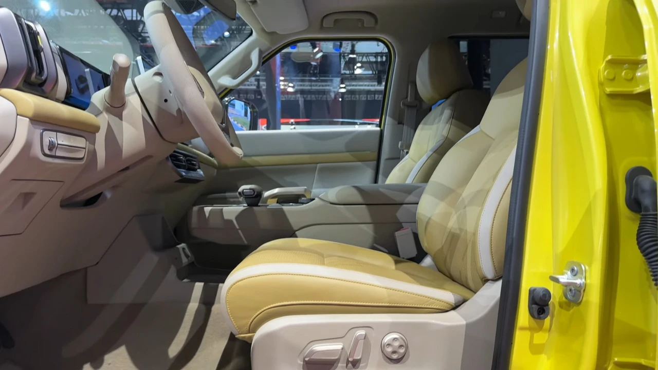Nissan Frontier Pro PHEV Voorstoelen - Premium Comfort en Ontwerp