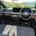 Nissan Sakura Interieur met Modern Digitaal Display