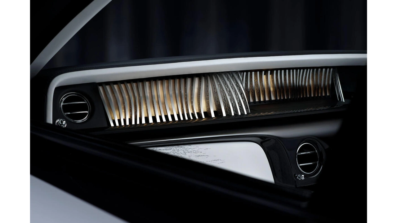 Rolls-Royce Phantom Centenary Anthology Gallery - Dashboard Kunstwerk