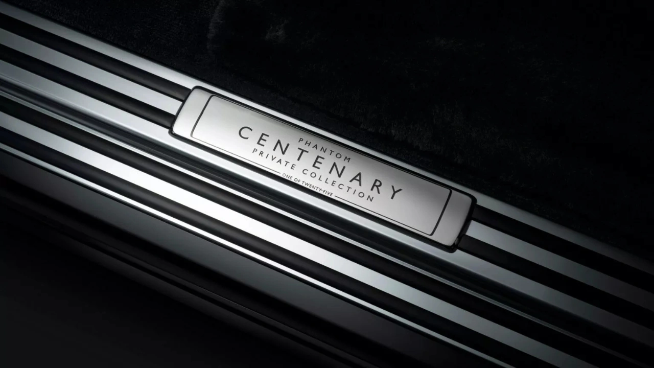 Rolls-Royce Phantom Centenary Dorpelplaat - Private Collection Badge
