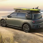Smart #5 op het Strand met Surfplanken - Avontuurlijk Lifestyle Voertuig
