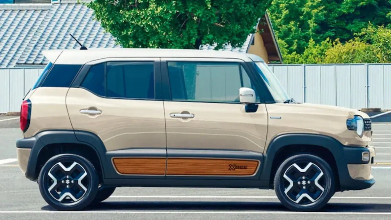 Suzuki Xbee 2025 Zijprofiel Toont Tweekleurige Kleuropties