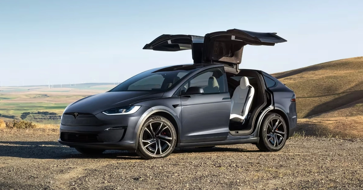 Tesla Model X 2025