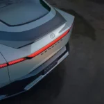 Toyota Corolla Concept 2025 Achter LED Achterlicht Detail en Badge