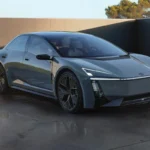 Toyota Corolla Concept 2025 Lage-Hoek Voor Driekwart Stand