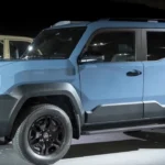 Toyota Land Cruiser FJ Zijaanzicht - Rechthoekige Koplampversie