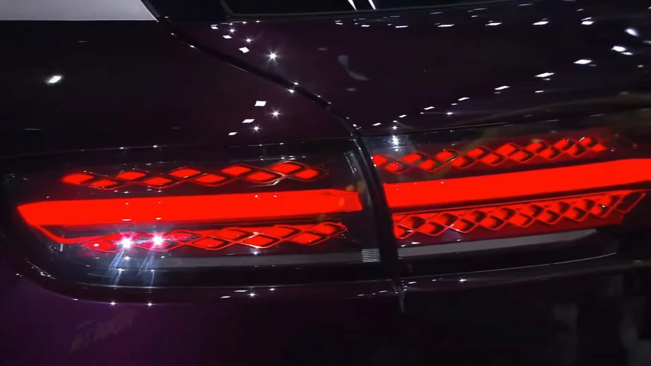 Voyah Taishan Achterlicht Diamantpatroon