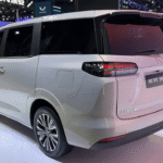 Wuling Xingguang 730 Achter Driekwart Hoek