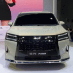 Wuling Xingguang 730 Vooraanzicht