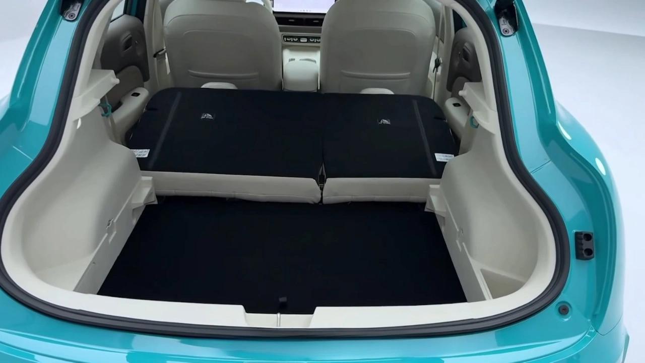 2026 GWM Ora 5 Bagageruimte met Neergeklapte Achterbank