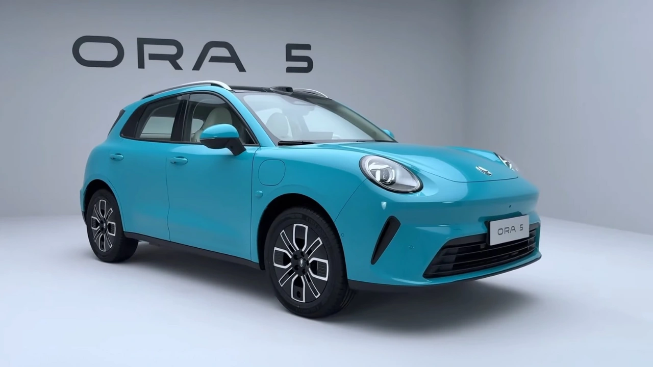 2026 GWM Ora 5 Driekwart Vooraanzicht Studio Perspectief