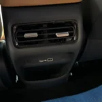 2026 Geely Galaxy Starship 7 EM-i Achterste Luchtroosters en USB-oplaadpoorten