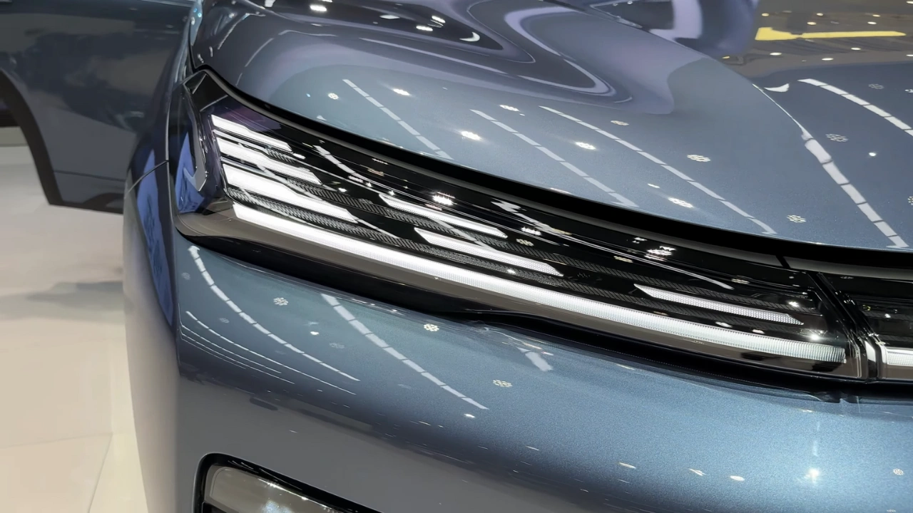2026 Geely Galaxy Starship 7 EM-i LED-koplamp Technologie Close-up