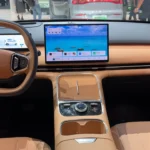 2026 Geely Galaxy Starship 7 EM-i Volledig Dashboard Groothoek Interieur Aanzicht