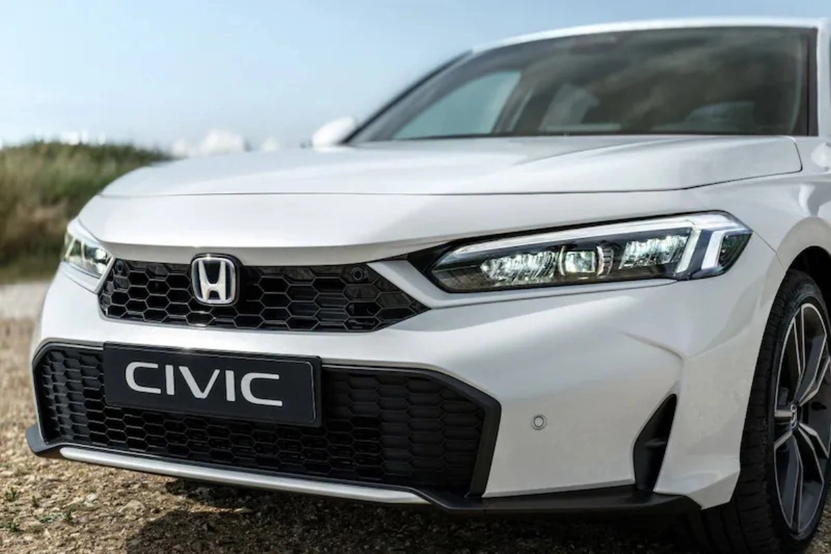 2026 Honda Civic Facelift - Close-Up Voor Driekwart Detail