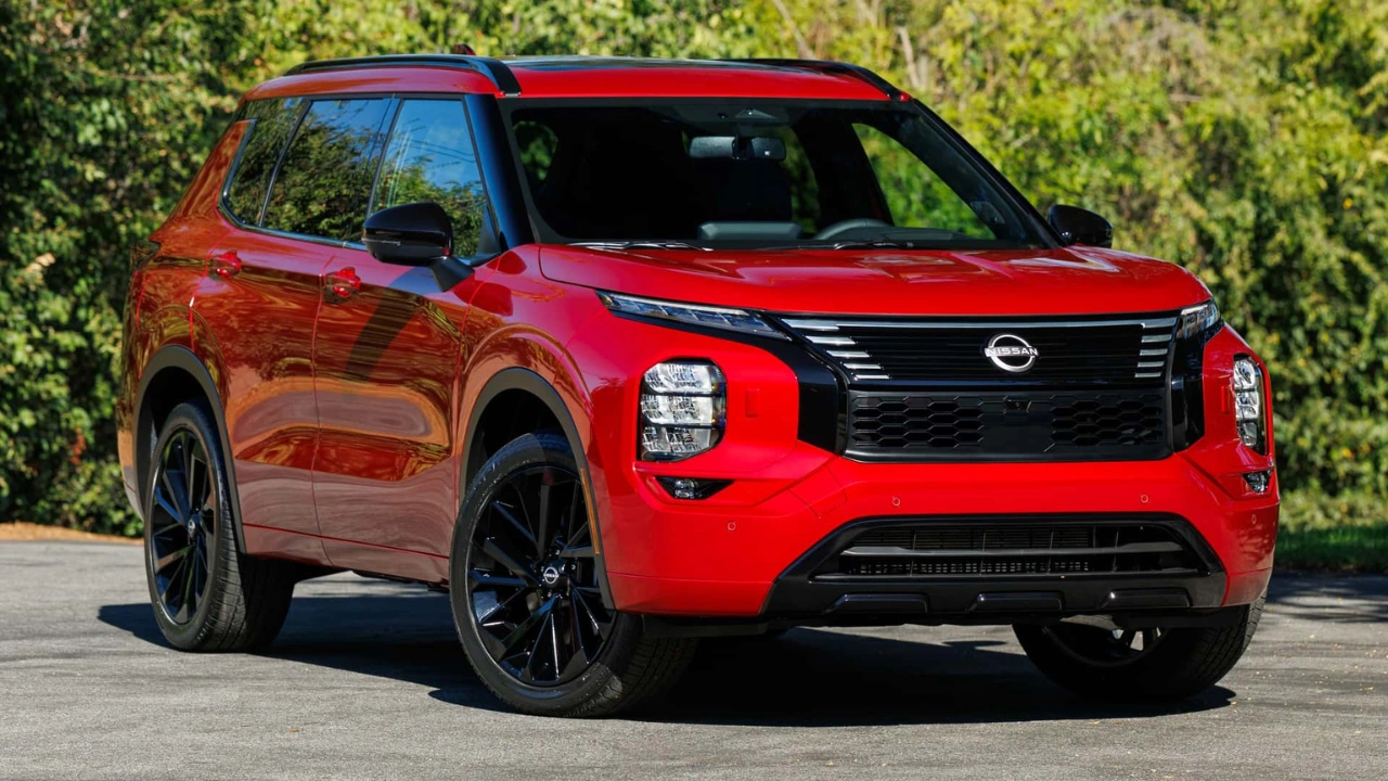 2026 Nissan Rogue PHEV Voorkant Driekwart Exterieur