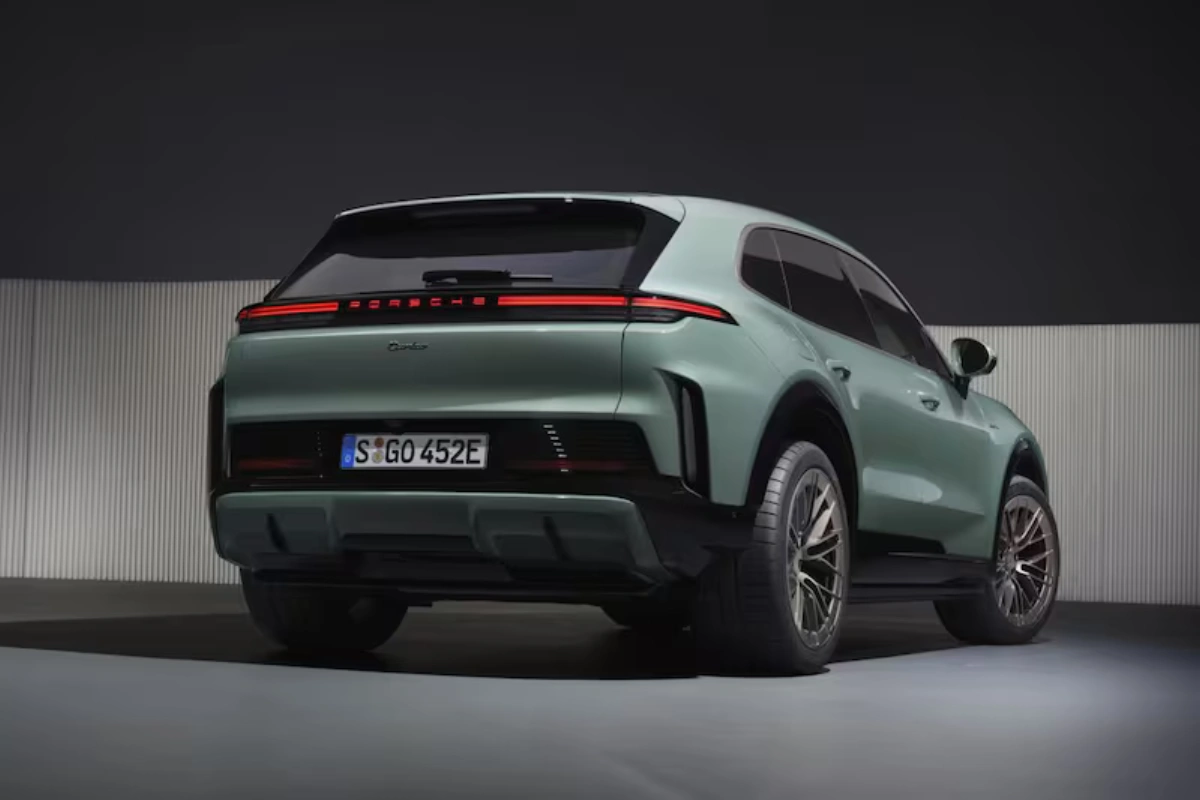 2026 Porsche Cayenne Electric Achterkant