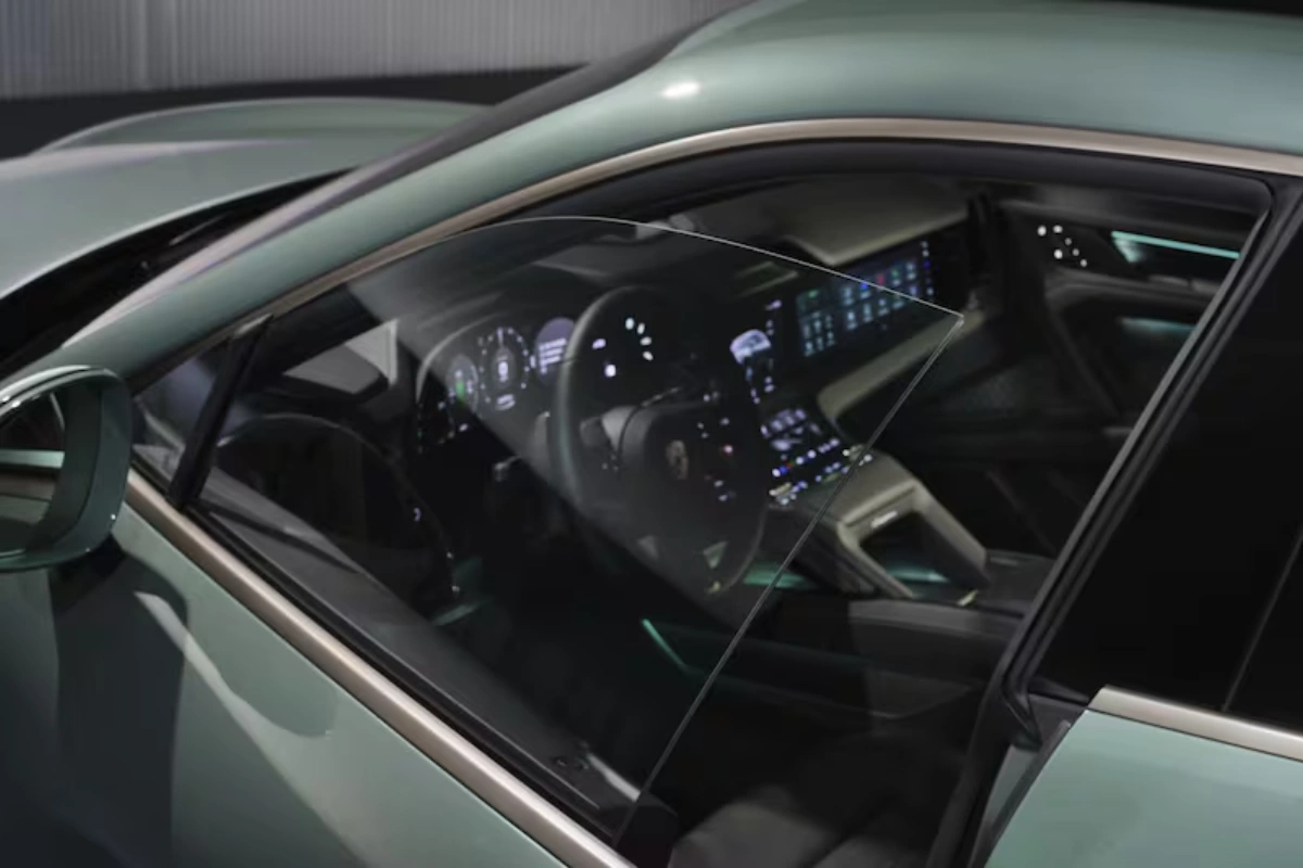 2026 Porsche Cayenne Electric Flow Display Cockpit Interieur Technologie