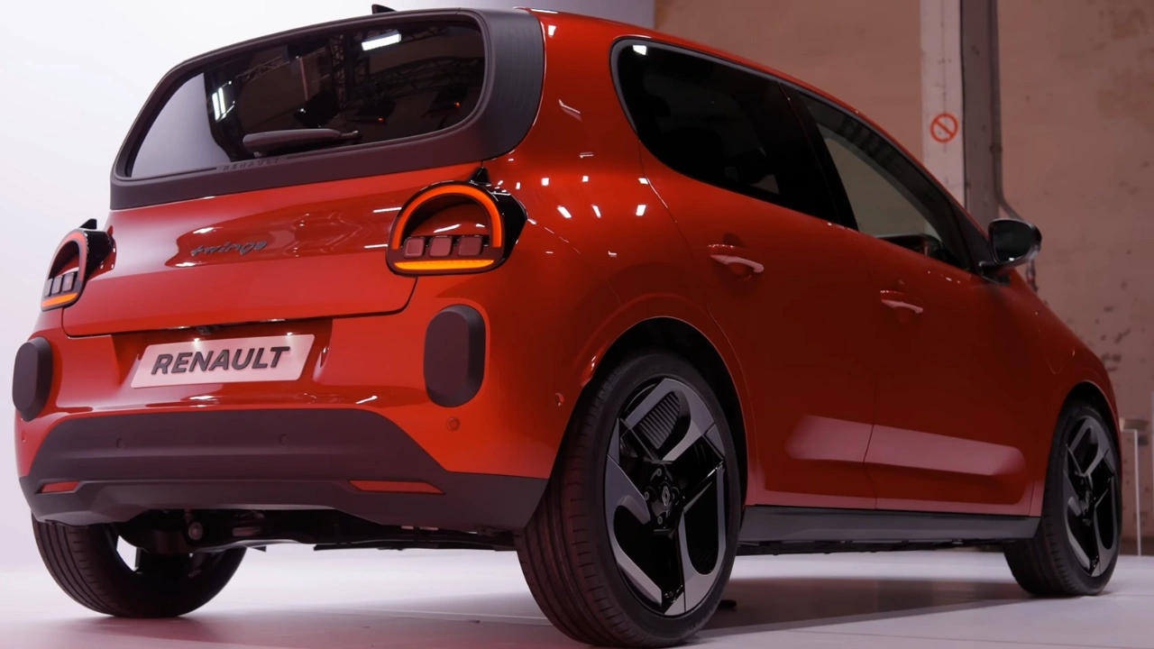 2026 Renault Twingo E-Tech Electric Achteraanzicht Drie-Kwart