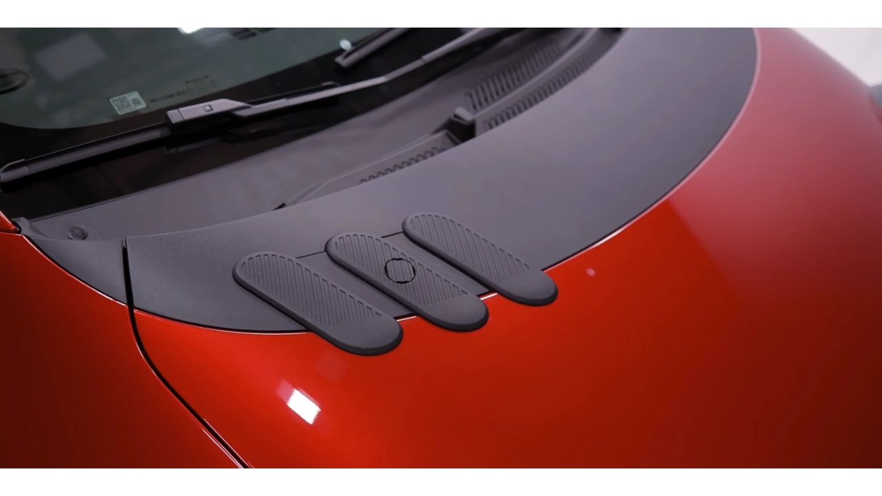 2026 Renault Twingo E-Tech Electric Motorkap Decoratieve Elementen