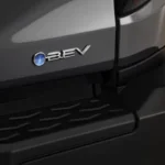 2026 Toyota Hilux BEV Badge Detail Elektrische Identificatie