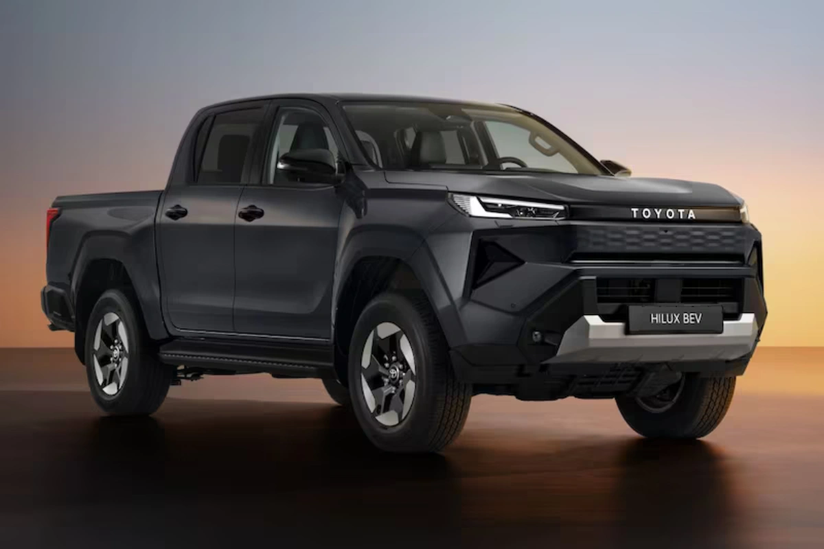 2026 Toyota Hilux BEV Compleet Zijprofiel Double Cab Ontwerp