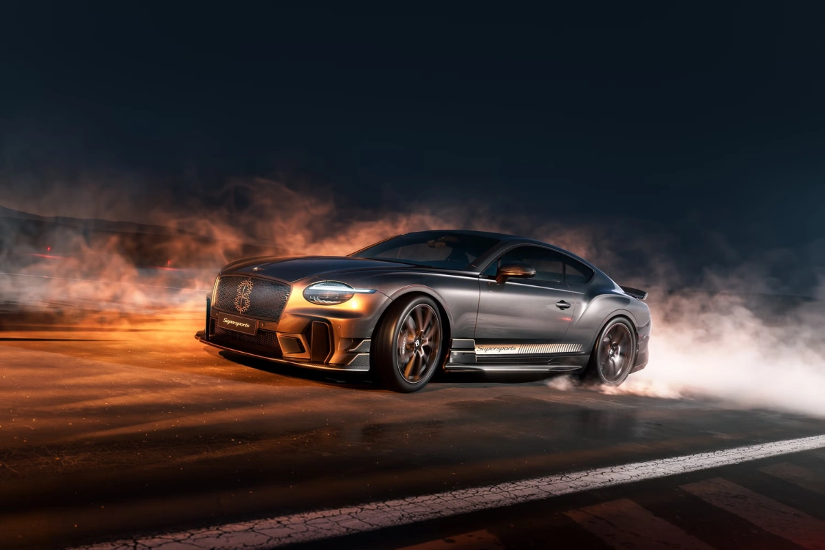 2027 Bentley Continental GT Supersports Uitvoeren van Achterwielaandrijving Burnout