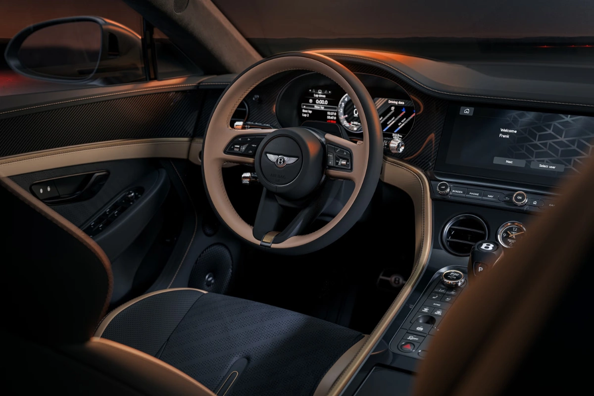 2027 Bentley Continental GT Supersports Voorste Sport Stoelen en Bestuurders Cockpit