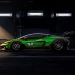 2027 Lamborghini Temerario Super Trofeo Zijaanzicht in Pitstraat