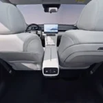 GAC Aion i60 Bovenaanzicht Interieur - Vijfzits Indeling met Panoramisch Glazen Dak