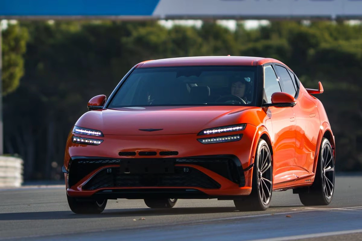 Genesis GV60 Magma Productiemodel - 640PK Elektrische Prestatie SUV Debuut