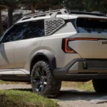 Kia EV5 Weekender Achteraanzicht met Kenmerkende LED-Achterlichten