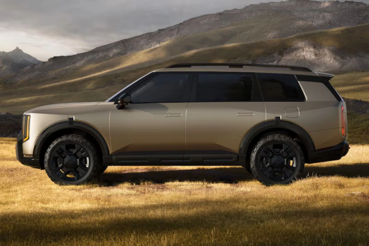 Kia Telluride 2027 X-Pro Zijaanzicht met Vlakke Deurgrepen