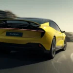 Lotus Emeya Achterontwerp in Beweging - Dynamisch Driekwart Aanzicht