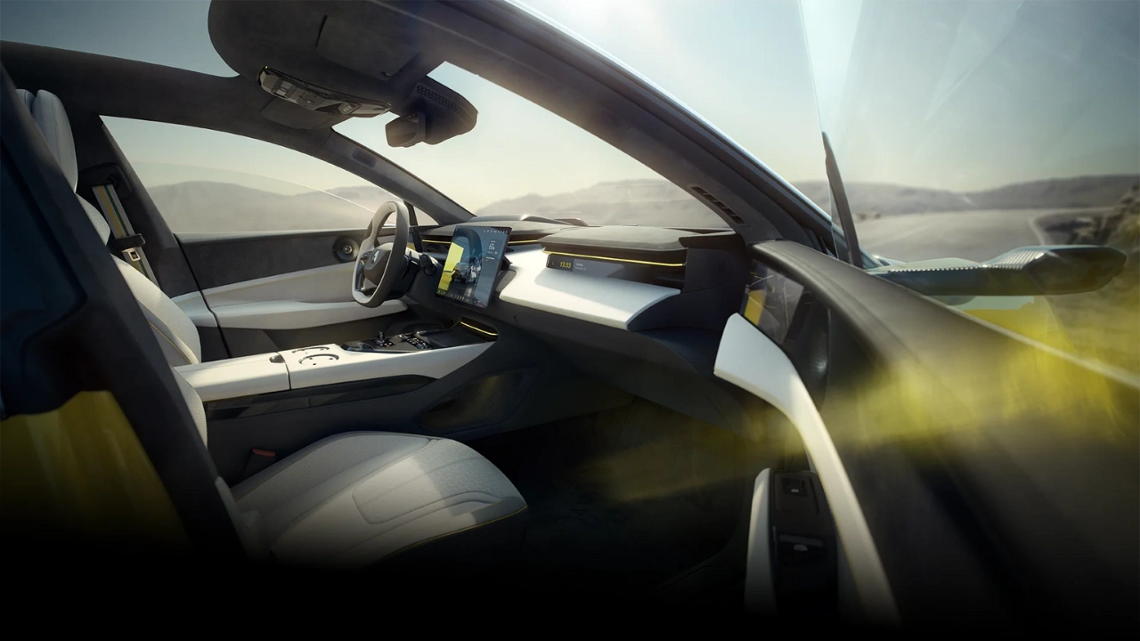 Lotus Emeya Luxe Interieur - Modern Dashboard en Premium Cabine Ontwerp