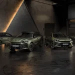 Volledig Cupra VZ Tribe Edition-gamma Display - Alle Vier Modellen in Manganese Green Matte
